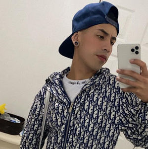 Meet your Posher, Hernan